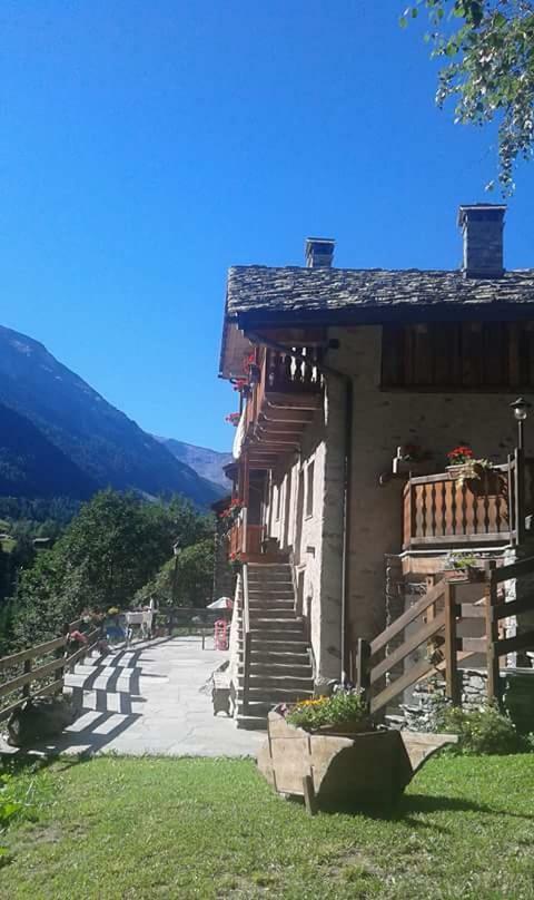 Hotel Vers Le Bois Valsavarenche Exterior foto